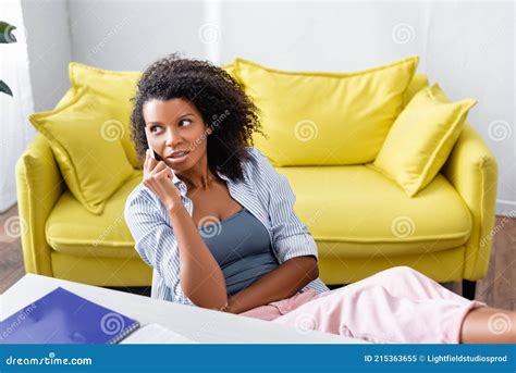 African American Woman Talking On Smartphone Stock Image Image Of