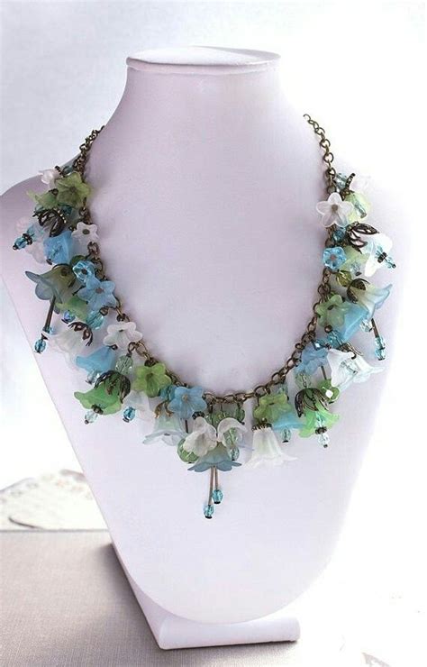 Pin By Lisa Agin On Jewelry I Want To Make Beaded Jewelry Lucite