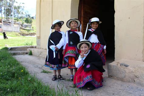 16 Days - Experience the Ecuadorian culture for 2024 and 2025. - Ollami.com