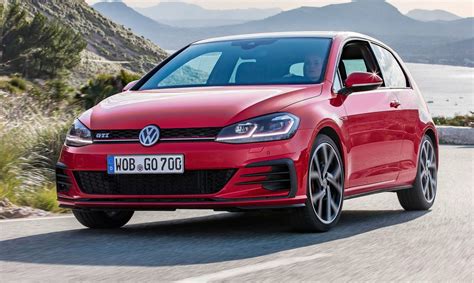 Volkswagen Golf Gti Three Door Comeback Confirmed With Gti Performance Edition 1 Photos 1 Of 11