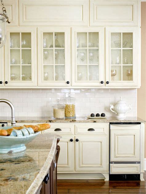 Backsplash For Antique White Kitchen – Things In The Kitchen