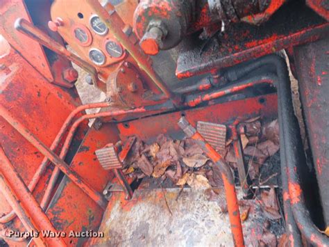 Allis Chalmers Hd5 Track Loader In Goodman Mo Item Dn9211 Sold Purple Wave