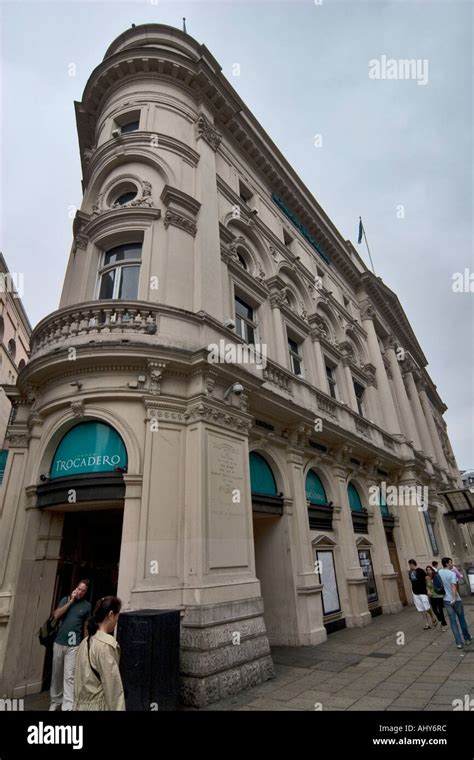 London Trocadero on Piccadilly London Stock Photo - Alamy