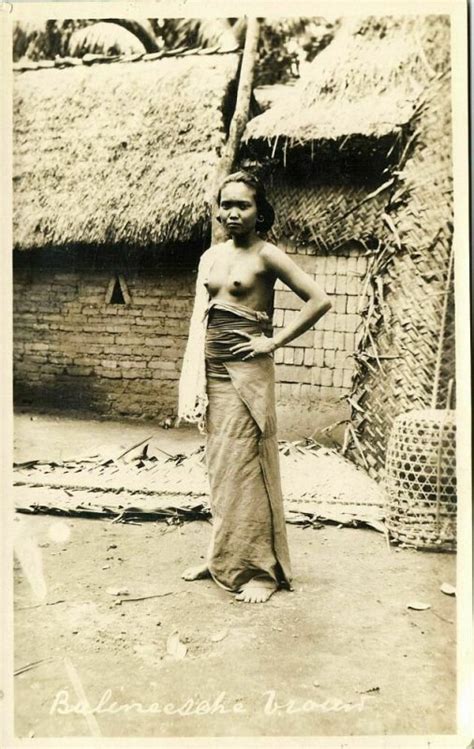 Indonesia BALI Beautiful Native Nude Balinese Woman 1920s RPPC