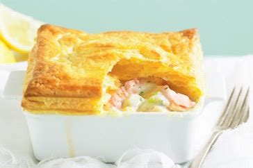 Creamy Salmon And Leek Pie Recipe Baked Dishes Puff And Pie Leek Pie