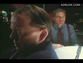 HEADLESS BODY IN TOPLESS BAR NUDE SCENES AZNude