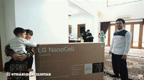 Thariq Halilintar Beli Smart Tv Untuk Rumah Baru Fuji Tribunbatam Id