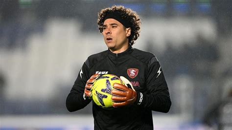 Guillermo Ochoa No Pudo Evitar El Empate Pero Salernitana Suma