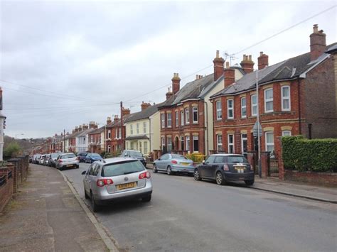 Prospect Road Southborough Chris Whippet Cc By Sa Geograph