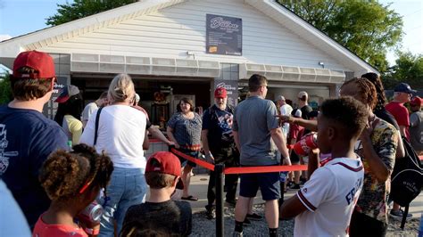 What To Expect At Macon Bacon Baseball Game In Georgia Macon Telegraph