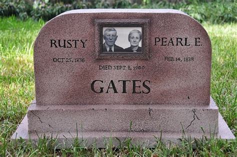 funny gravestones (5) - Dump A Day