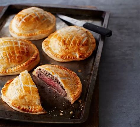 Easy Beef Wellington Recipe For Two Artofit