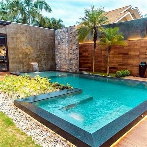 Small Backyard Pool Design Ideas