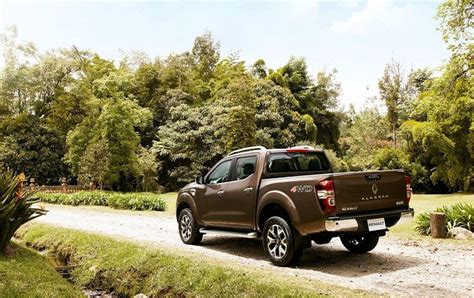 Renault présente son premier pick up d une tonne Alaskan