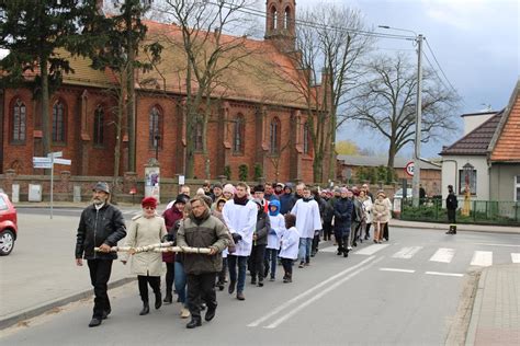 Parafialna Droga Krzy Owa Parafia W Wojciecha Wilkowyja