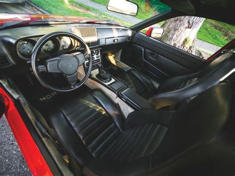 1984 Porsche 944 interior drivers side | Porsche 944, Porsche, Porsche 924