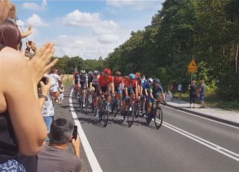 Mohorič wygrywa 2 etap Tour de Pologne z Leszna do Karpacza