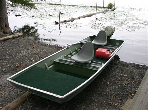 Fishing Boats: Aluminum Jon Boats