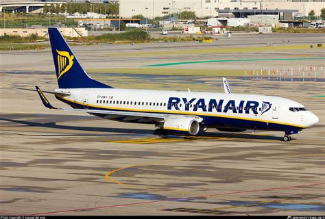 EI DWV Ryanair Boeing 737 8AS WL Photo By Manuel Del Amo ID 525575