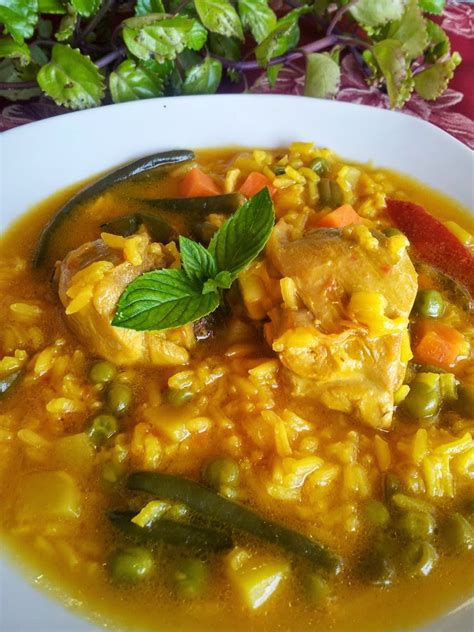 Arroz Caldoso Con Pollo Y Costilla De Cerdo Cocina