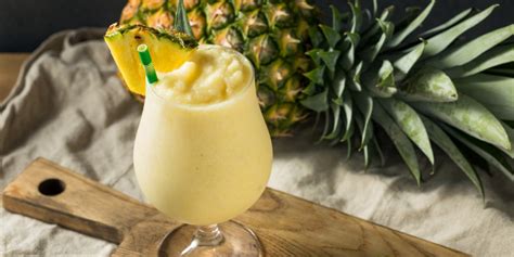 Deliciosa receta Aprende cómo hacer zumo de piña y coco en casa