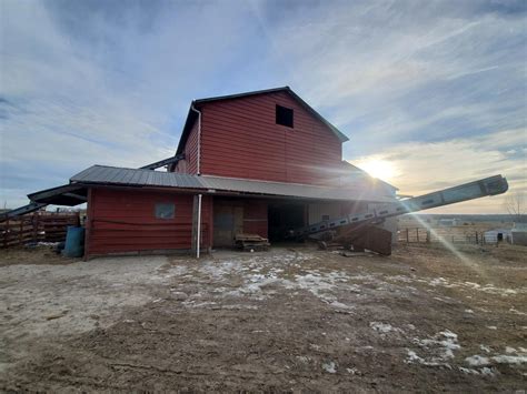 Circa 1998 Amish Farmhouse For Sale W Barn Outbuildings And Pond On 20