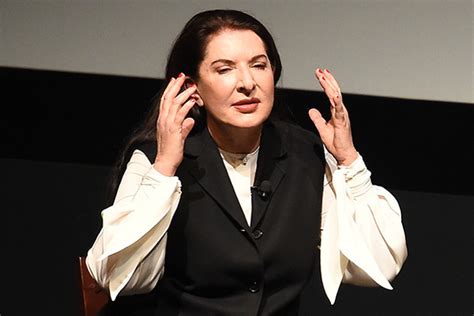 Марина Абрамович пропустит через себя миллион вольт: Искусство ...