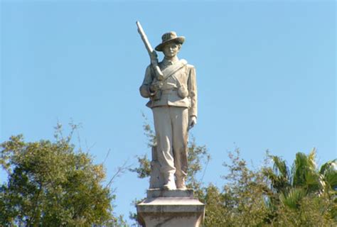 Orlando moving 'Johnny Reb' Confederate statue to 'closet of obscurity ...