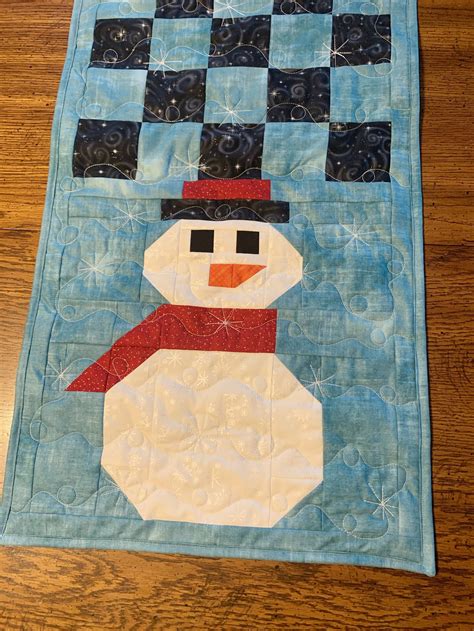 Snowman Table Runner Pattern PDF by Simpson Designs Studio - Etsy