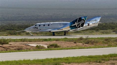 Richard Branson, crew go to space and back on Virgin Galactic spaceship - ABC News