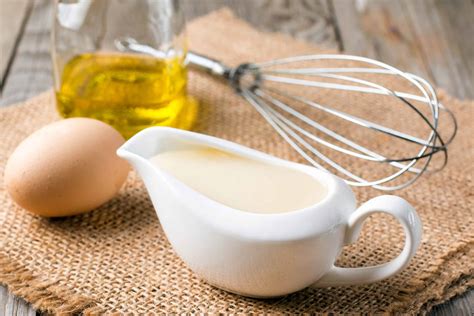 Simple Homemade Olive Oil Mayonnaise - Recipes With Olive Oil