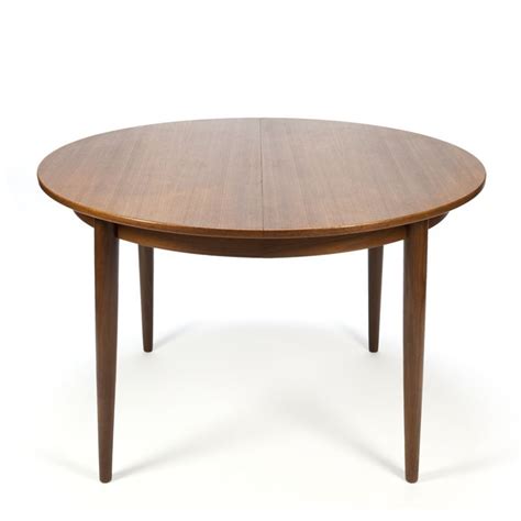 Vintage Danish Round Extendable Dining Table In Teak