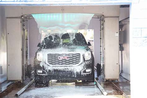 Brushless Car Wash Benefits And Tips For Phoenix Car Owners