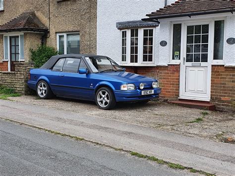 1989 Ford Escort Xr3i Convertible With A Somewhat Interes Flickr