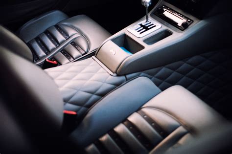 Ferrari 550 Interior