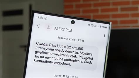 Alert RCB przejdzie duże zmiany Ta technologia zastąpi SMS y o