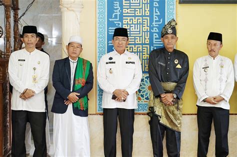 Hadiri Peringatan Maulid Nabi Saw 1444 H Hm Wardan Selalu Senantiasa Bersalawat Kepada Nabi