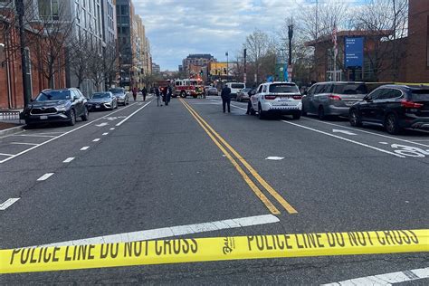 Tiroteo En Washington Dc Deja Dos Muertos Y Cinco Heridos Mientras La