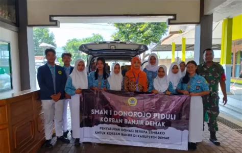 Peduli Korban Banjir Demak SMANSADO Kirim Sembako