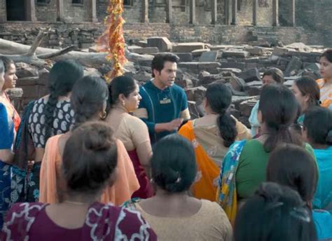 Stree Box Office Rajkummar Rao Shraddha Kapoor Starrer Smashes