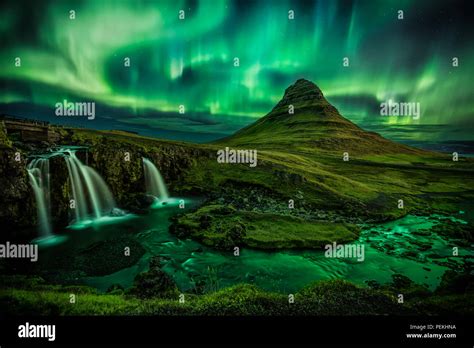 Aurora Borealis (Northern Lights) over Kirkjufell Mountain In Iceland Stock Photo - Alamy