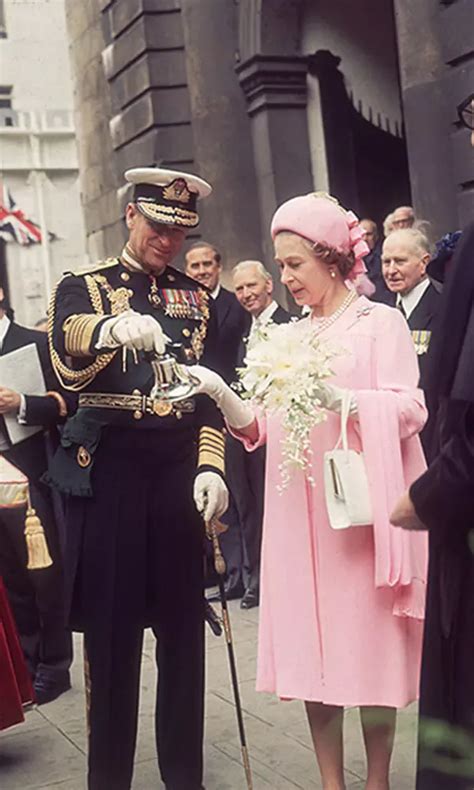 Queen elizabeth and prince philip s 70th anniversary their royal ...