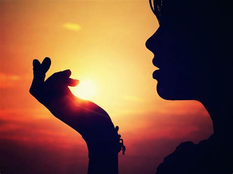 Woman silhouette wallpaper - SF Wallpaper