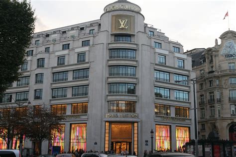 Best Louis Vuitton To Visit In Paris Paul Smith