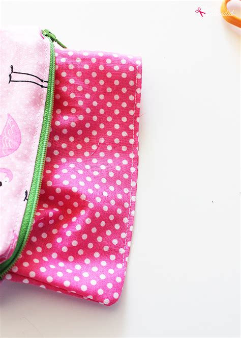 Zipper Pencil Pouch Diy Sewing Tutorial By Positively Splendid