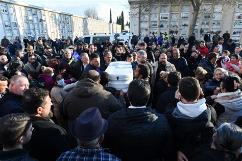 Ltimo Adi S A Ngel El Ni O Hallado Muerto En El Vertedero De Toledo