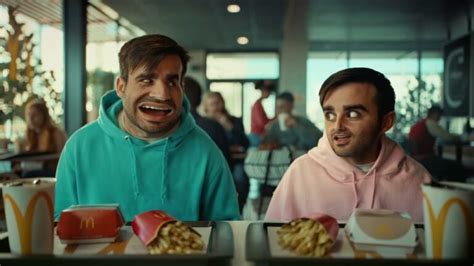 El nuevo spot de McDonald s Sumérgete en una experiencia única