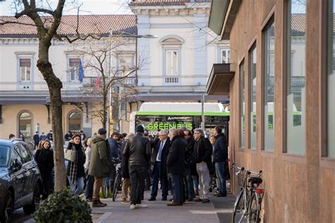 DE TONI LA VITALITÀ DI UNA CITTÀ È L AUTENTICA GARANZIA PER UNA CITTÀ