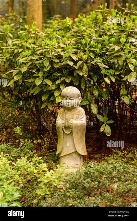 Lingyin Temple Temple Of The Souls Retreat Complex One Of The