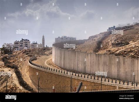 Green Line concrete wall separating Israel and Palestine. Security wall ...